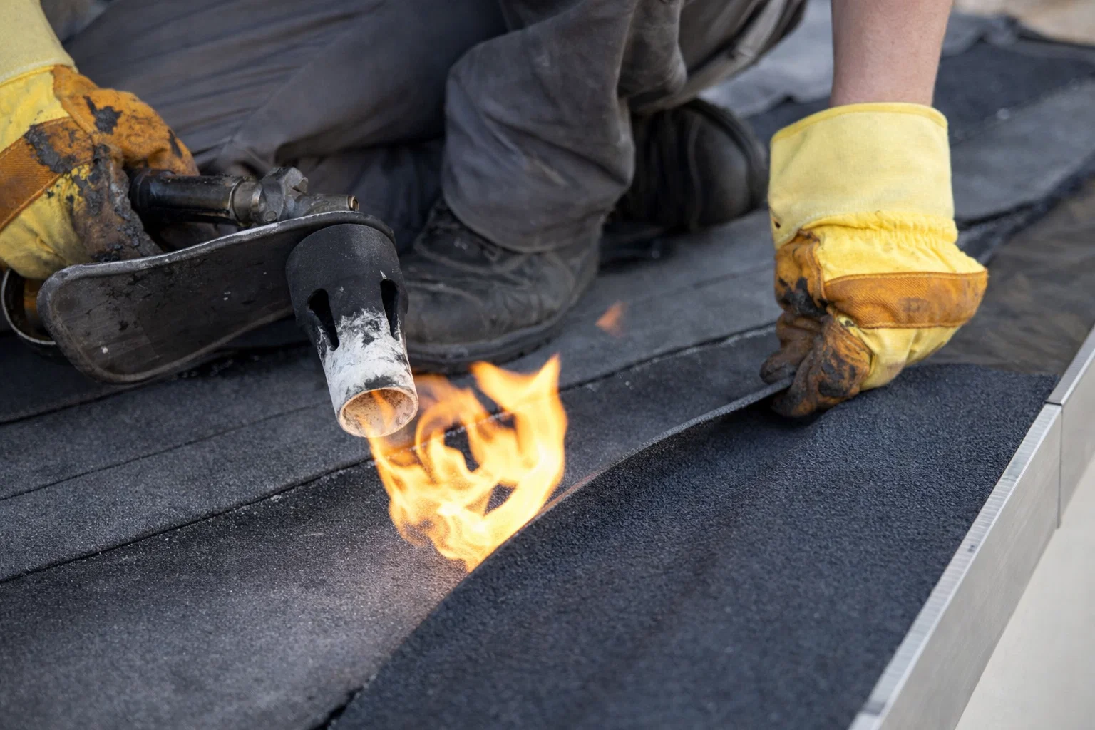 Réfection partielle d'une zone endommagée de toiture-terrasse